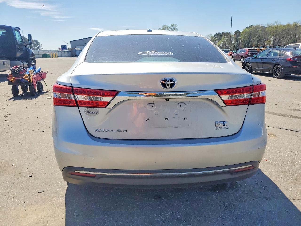 2013 Toyota Avalon Hybrid Xle Touring - Фото 6