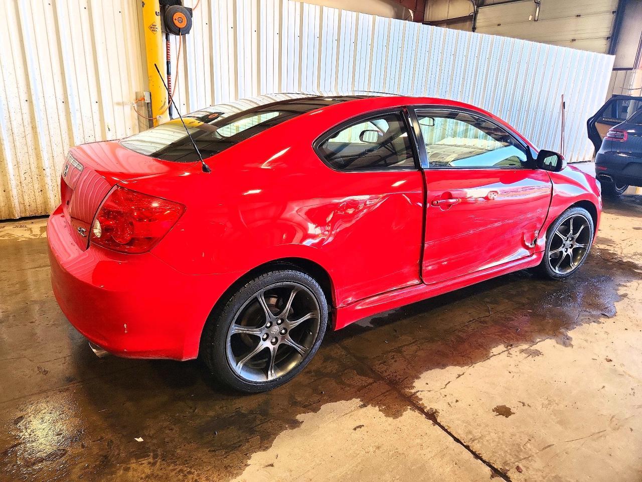 2005 Scion Tc Base - Фото 3