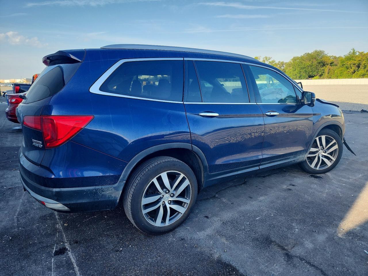 2016 Honda Pilot Touring - Фото 3