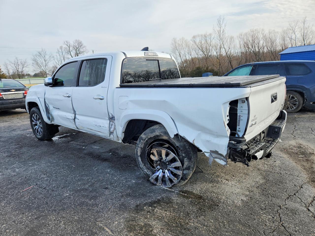 2022 Toyota Tacoma Limited - Фото 2