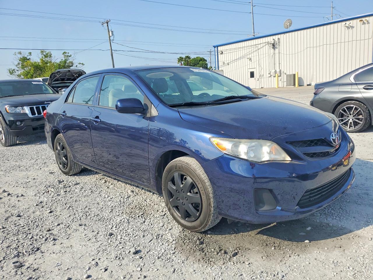 2012 Toyota Corolla L - Фото 4