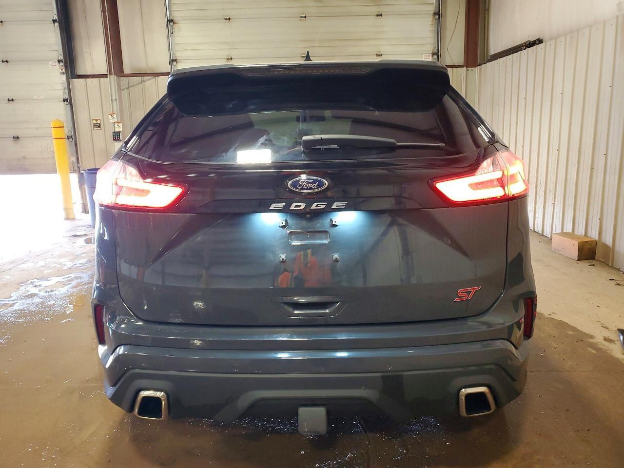 2021 Ford Edge St - Фото 6
