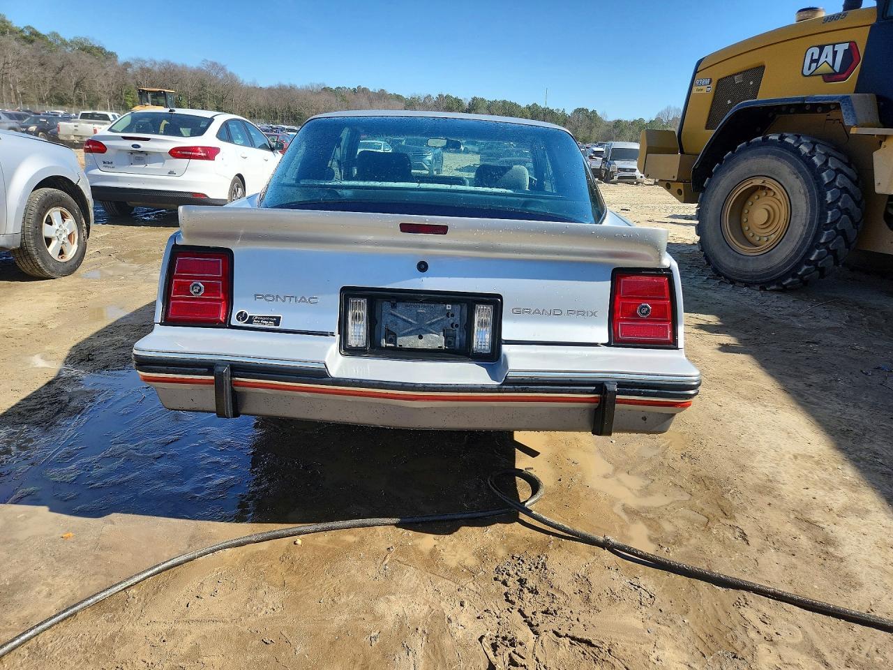 1986 Pontiac Grand Prix - Фото 6