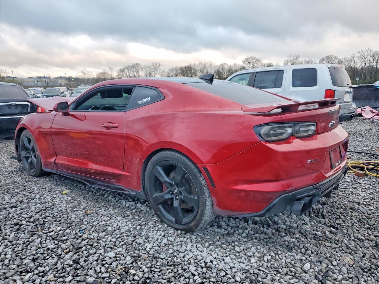 2019 Chevrolet Camaro Ss - Image 2