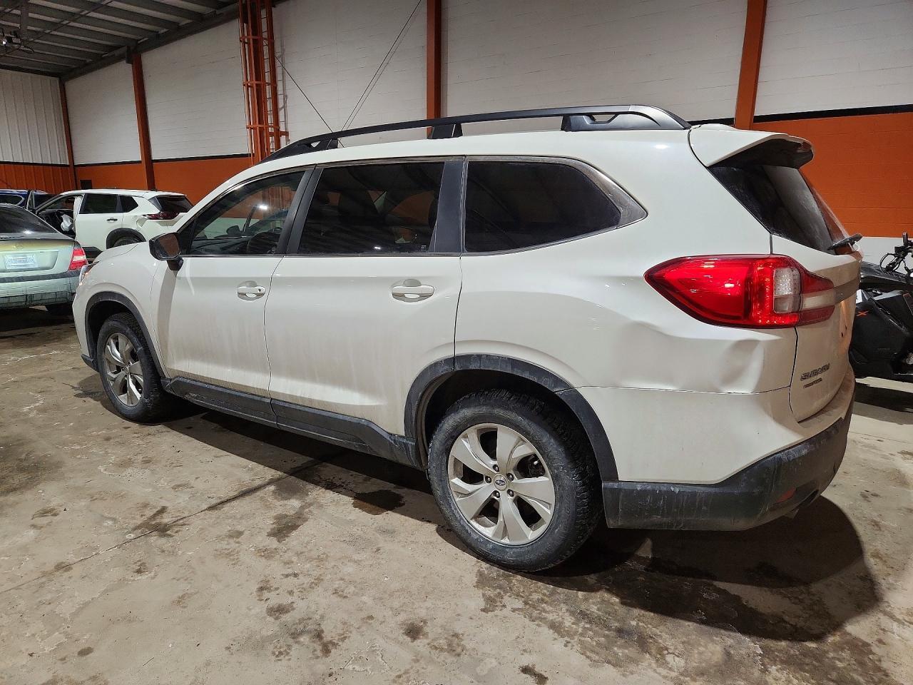 2022 Subaru Ascent - Image 2