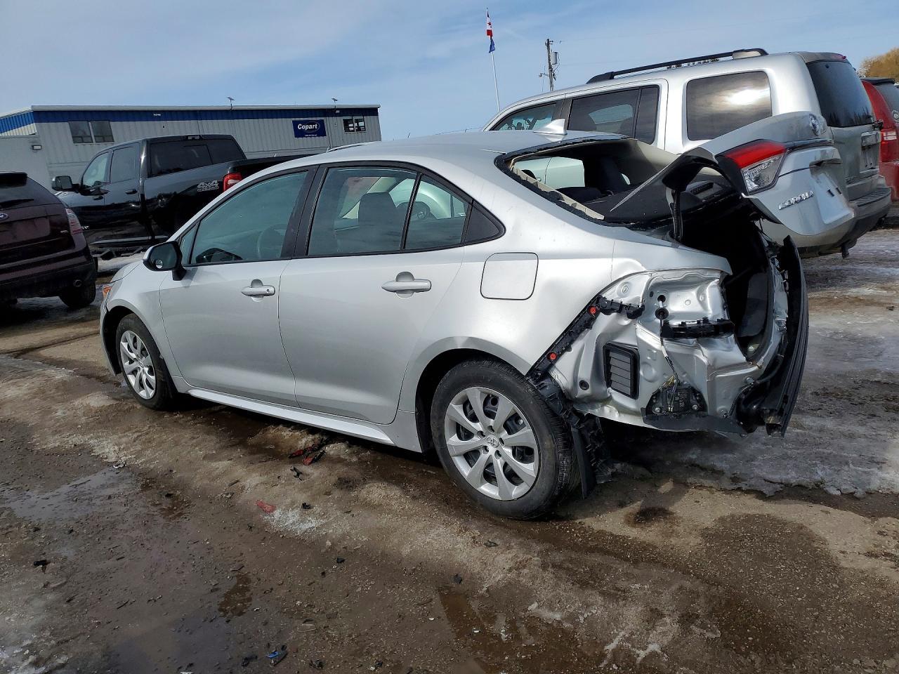 2025 Toyota Corolla Le - Фото 2