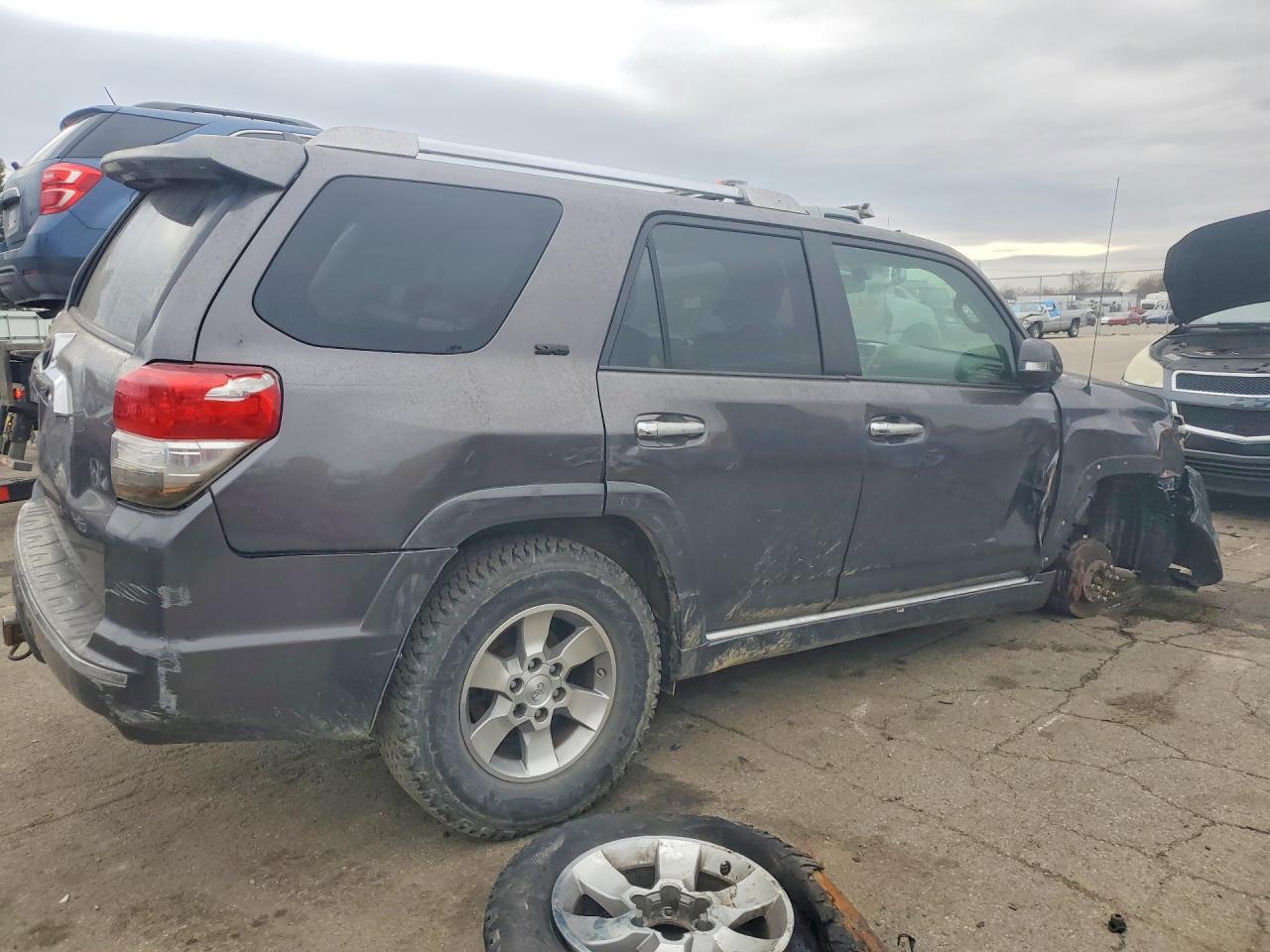 2010 Toyota 4Runner Sr5 - Image 3