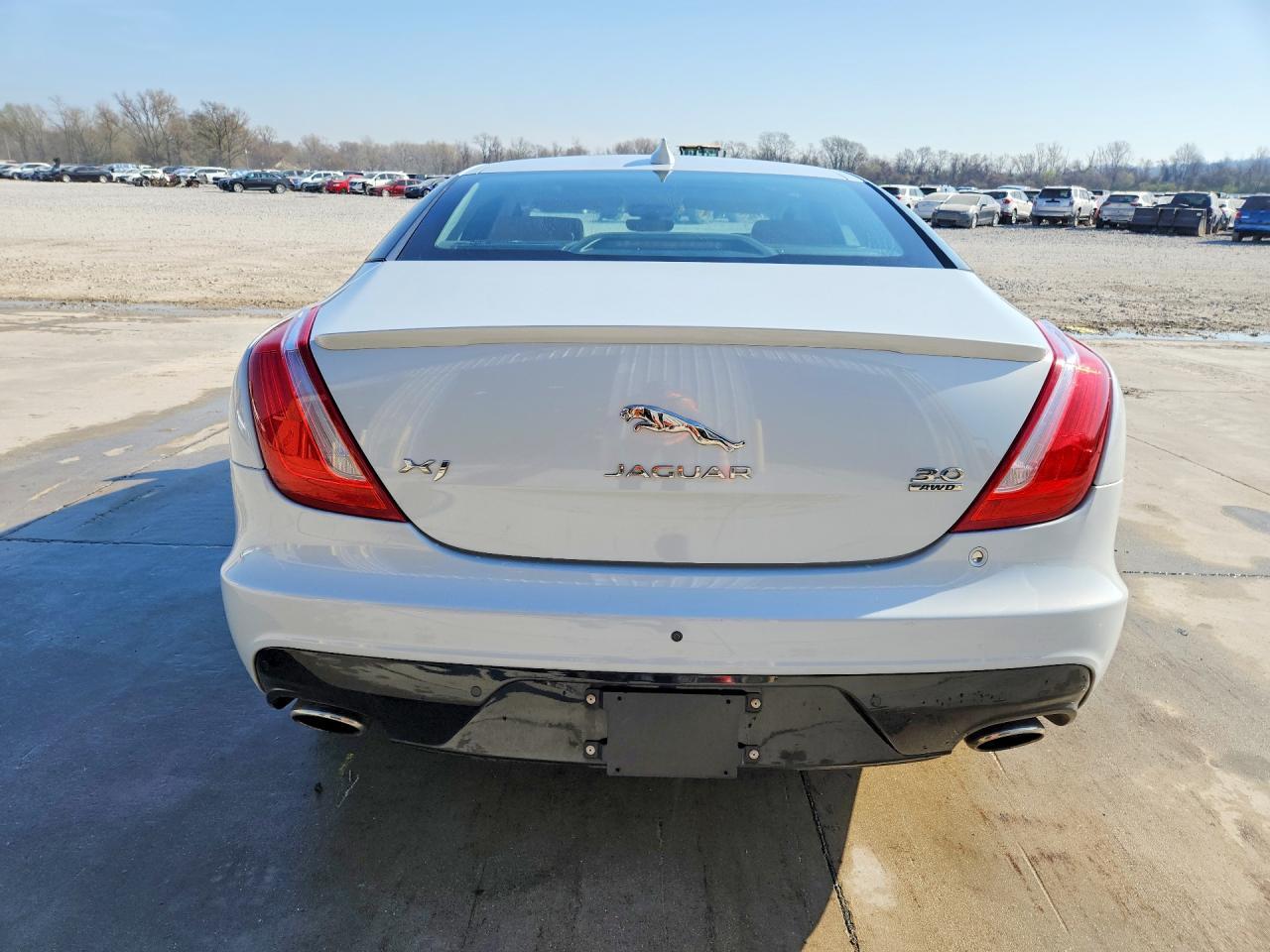 2019 Jaguar Xj R - Sport - Image 6
