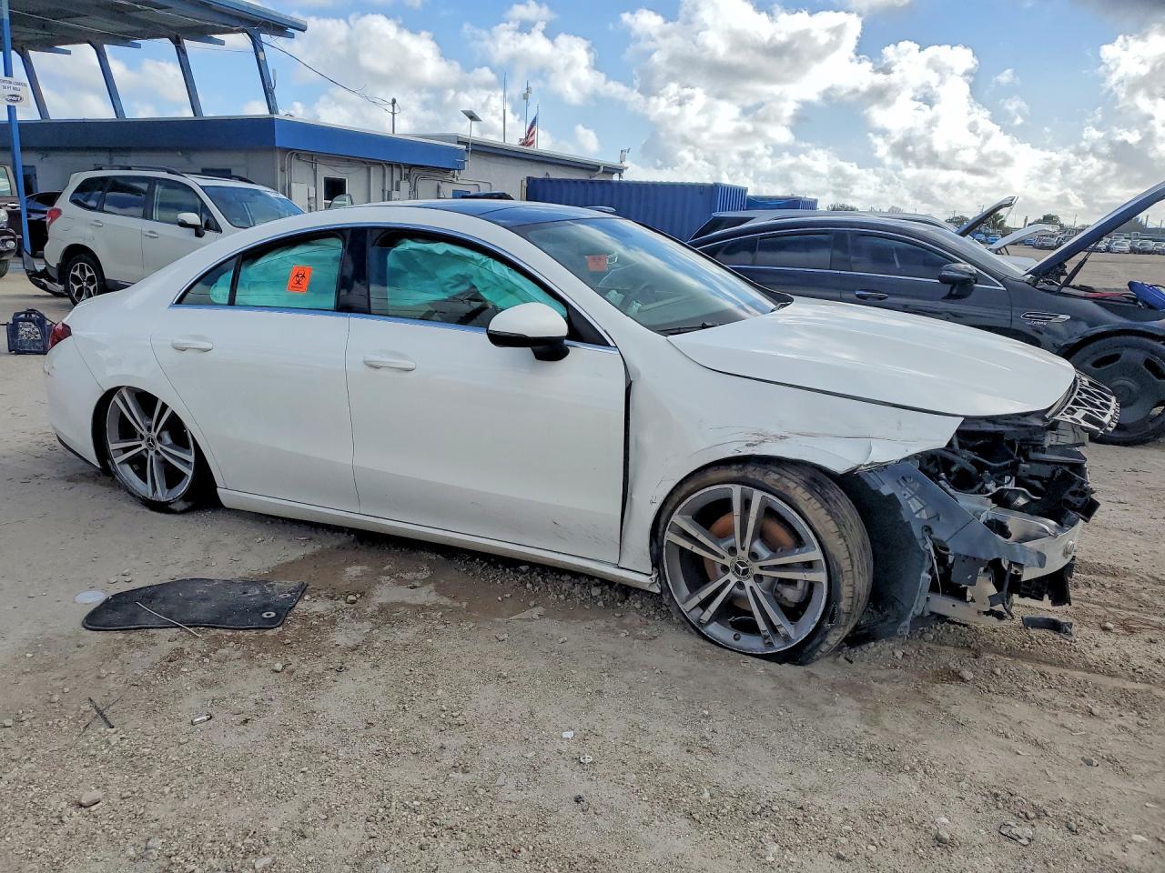 2021 Mercedes-Benz Cla 250 - Фото 4