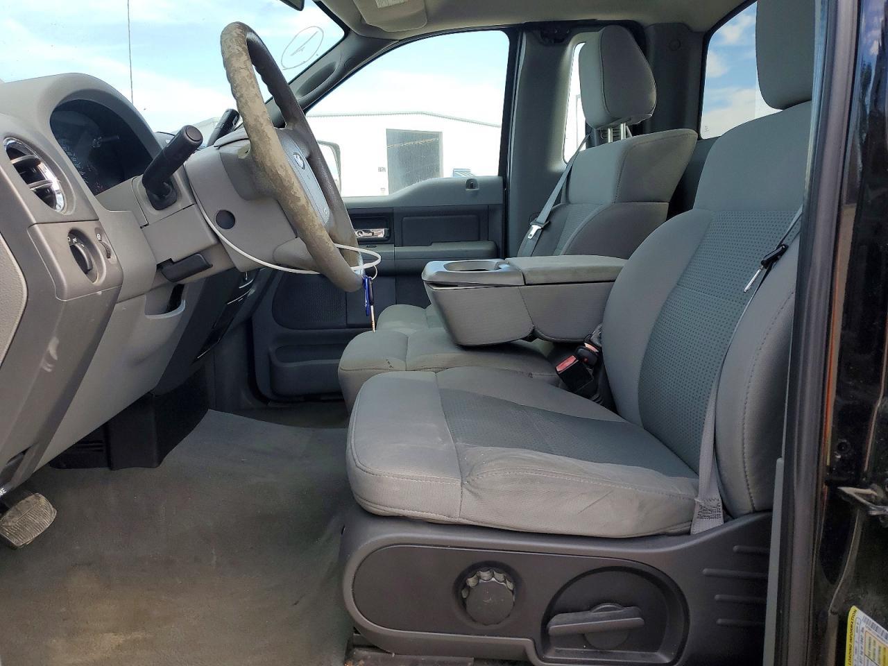 2008 Ford F150 - Image 7