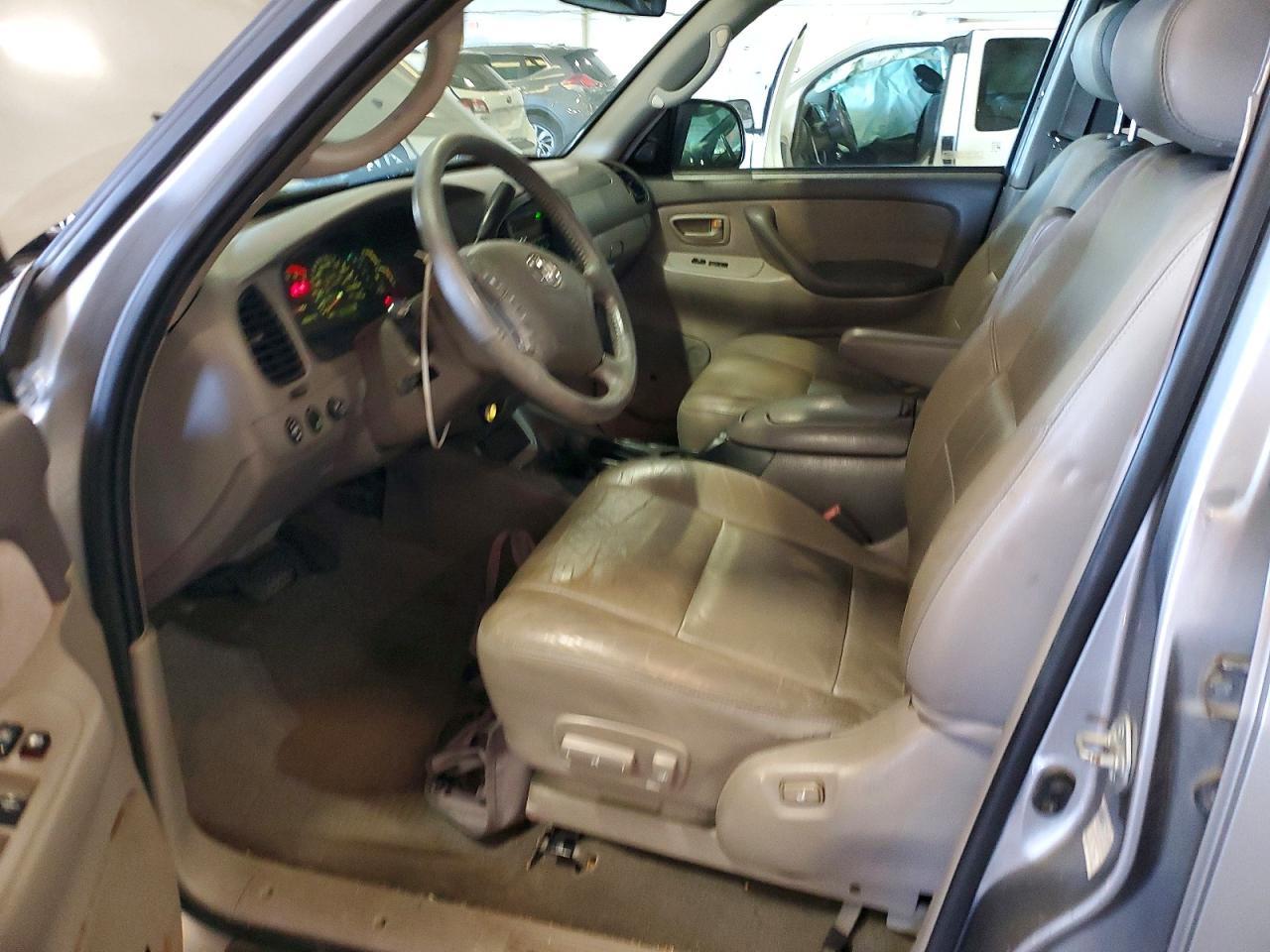 2003 Toyota Sequoia Sr5 - Фото 7