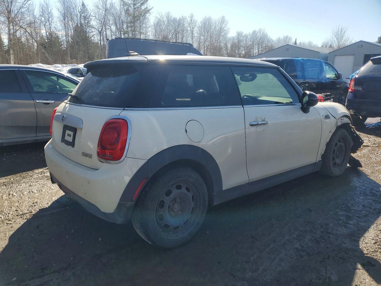 2015 Mini Cooper - Image 3