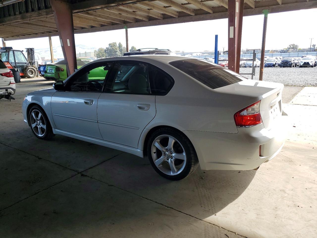 2009 Subaru Legacy 2.5I - Фото 2