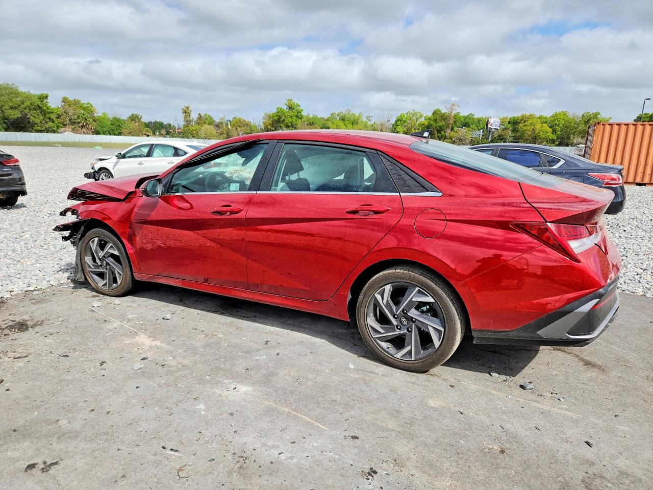 2025 Hyundai Elantra Hybrid Limited - Фото 2