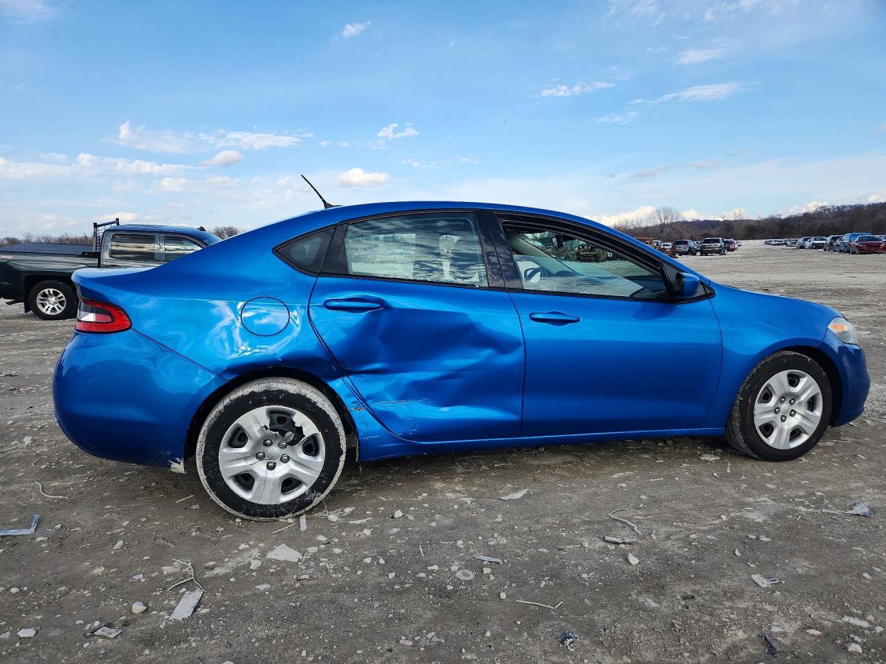 2016 Dodge Dart - Image 3