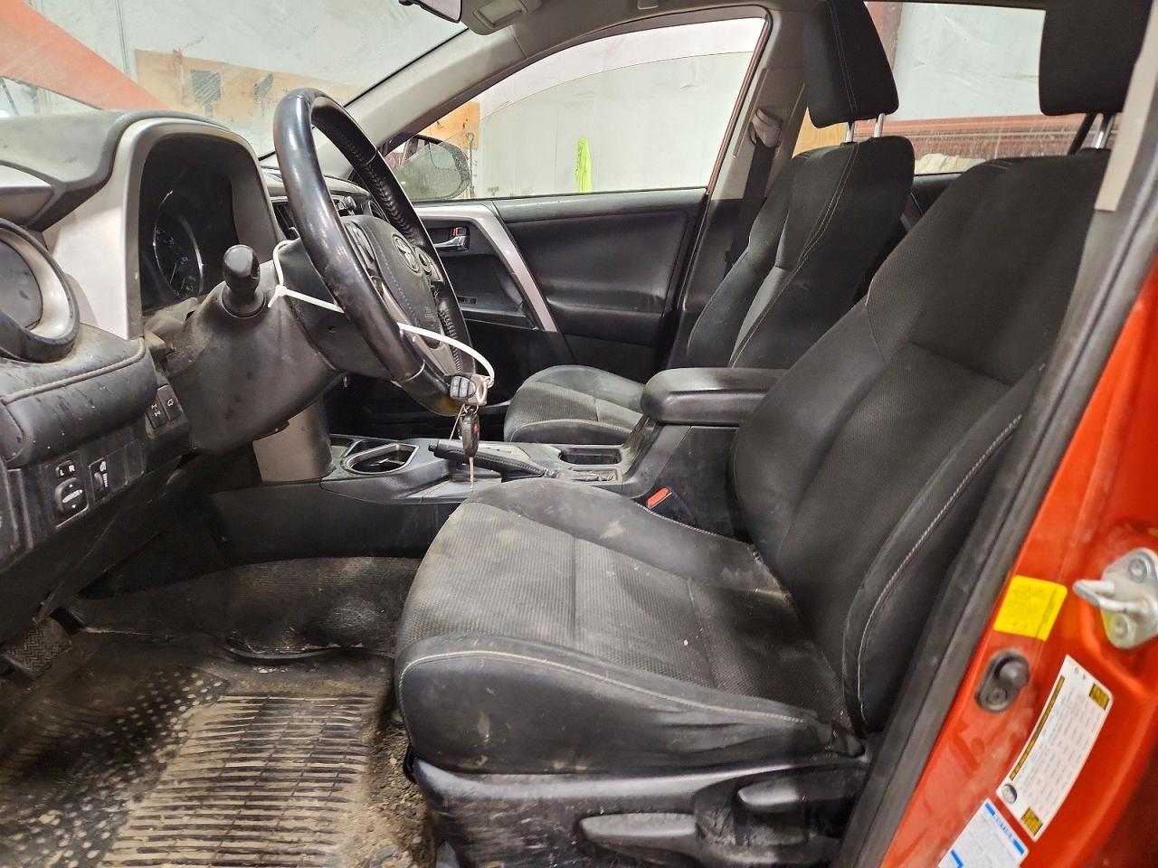2016 Toyota Rav4 Xle - Image 7