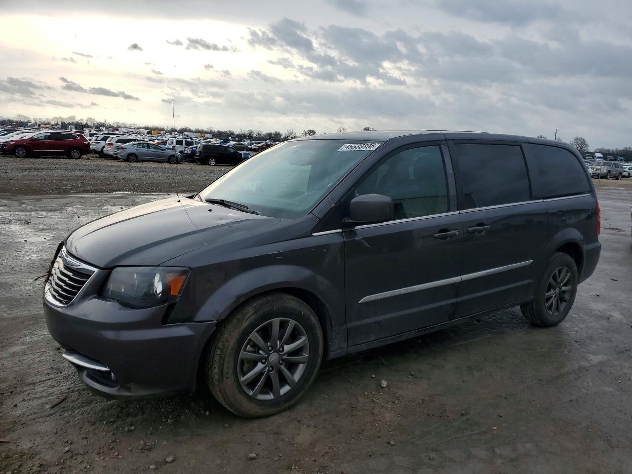 2015 Chrysler Town & Country S