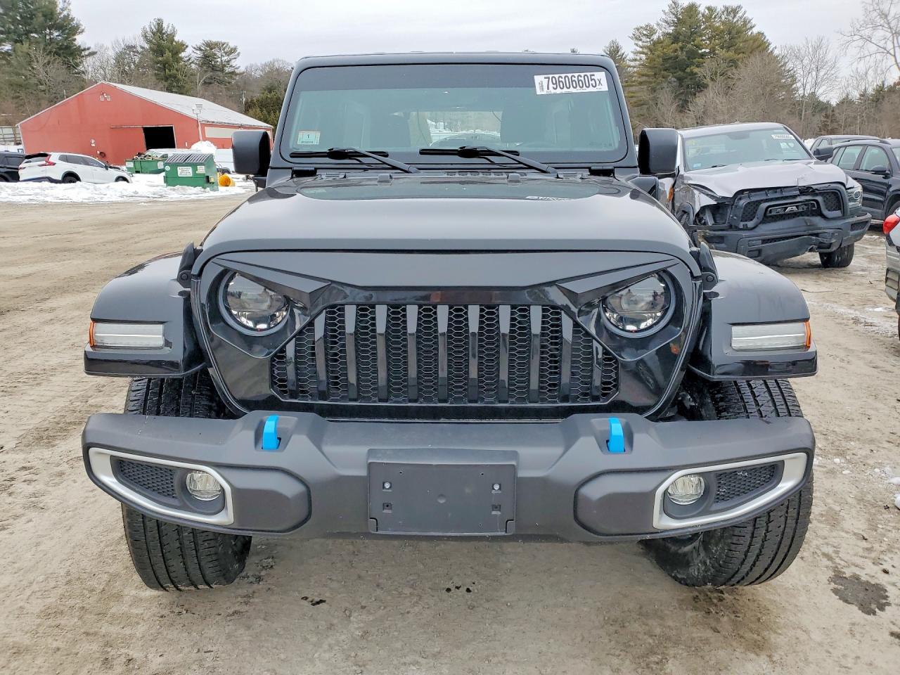 2023 Jeep Wrangler Sahara 4Xe - Image 5