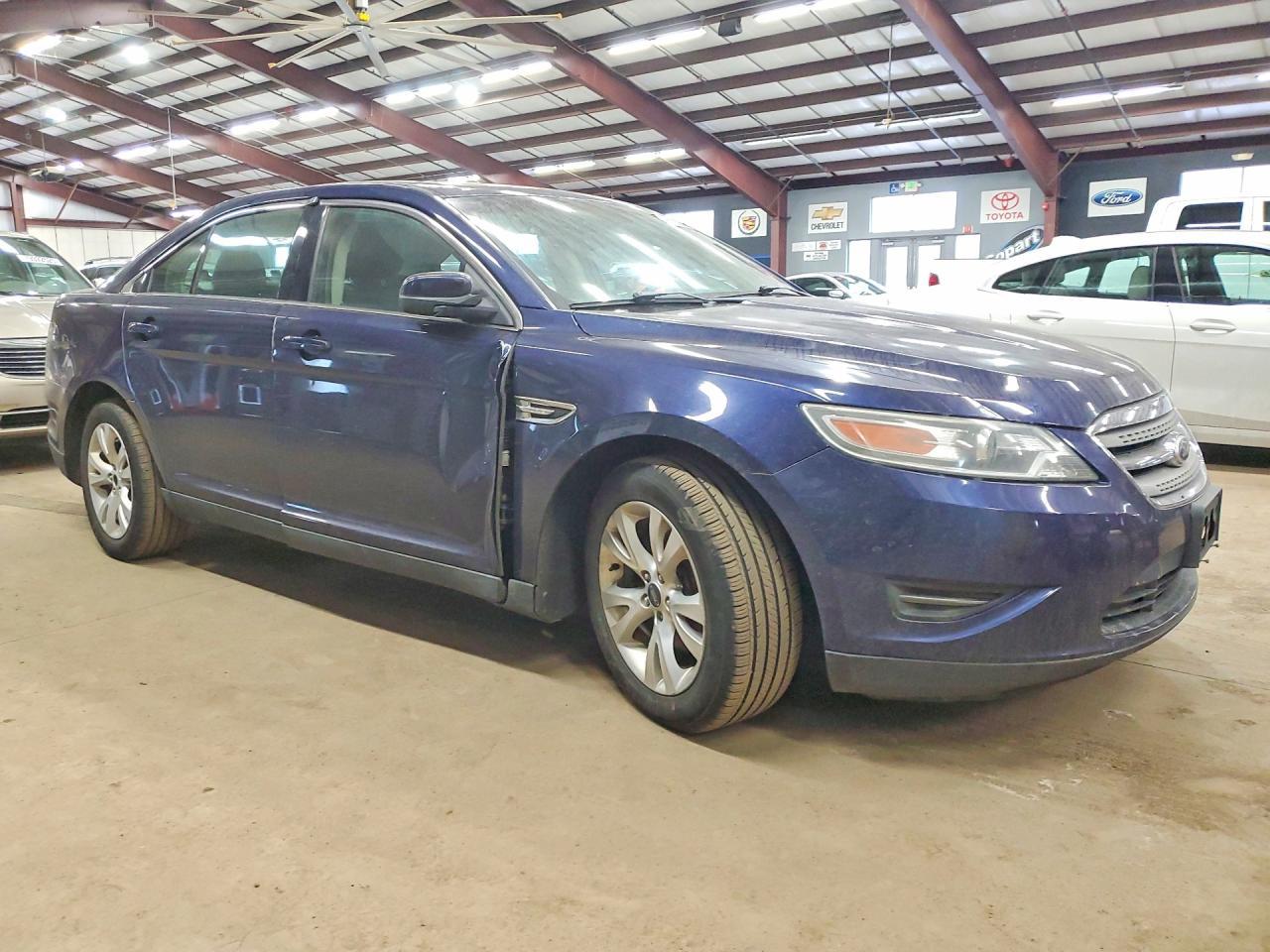 2011 Ford Taurus Sel - Image 4