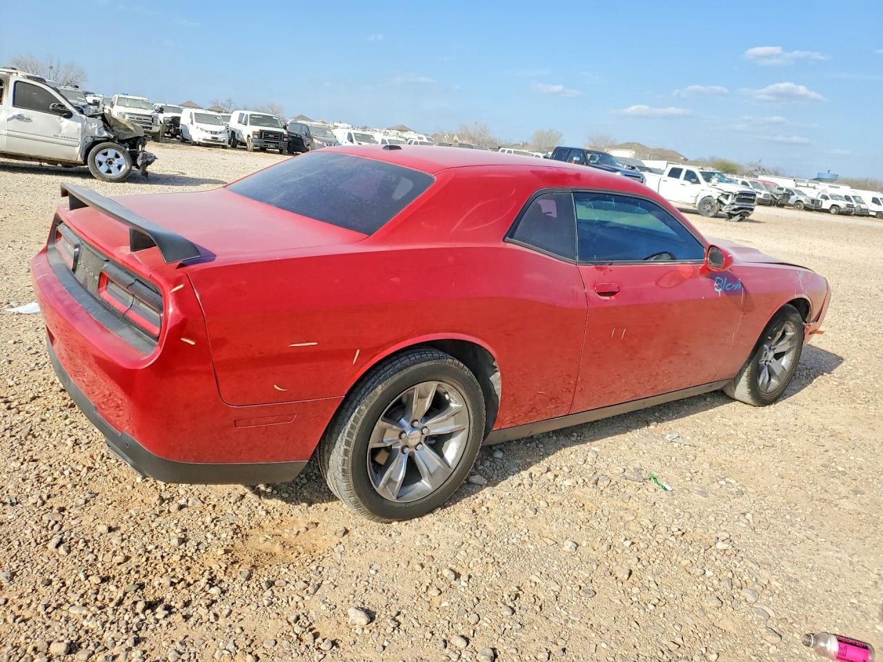 2015 Dodge Challenger Sxt - Фото 3