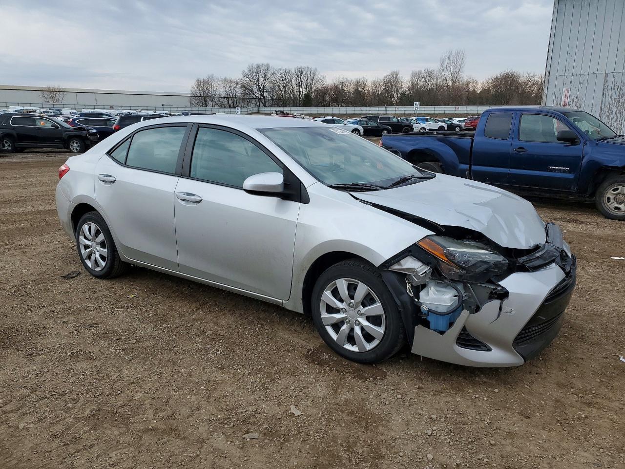 2017 Toyota Corolla Le - Фото 4