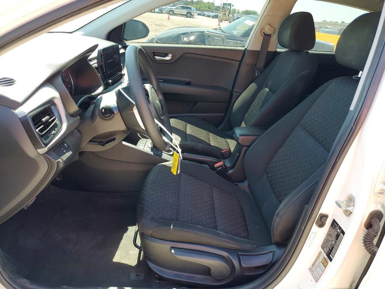 2023 Kia Rio S - Image 7