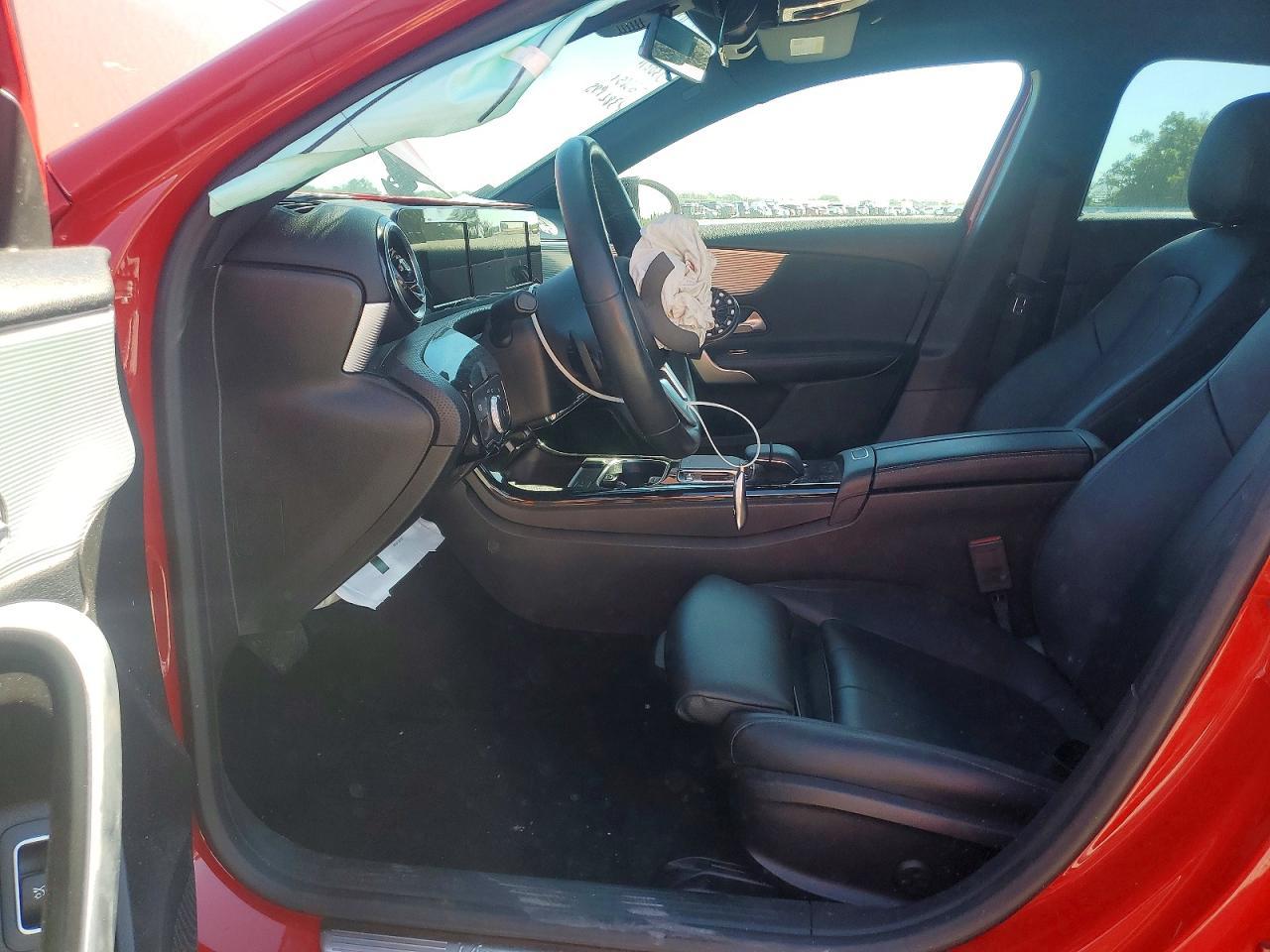 2019 Mercedes-Benz A 220 - Image 7