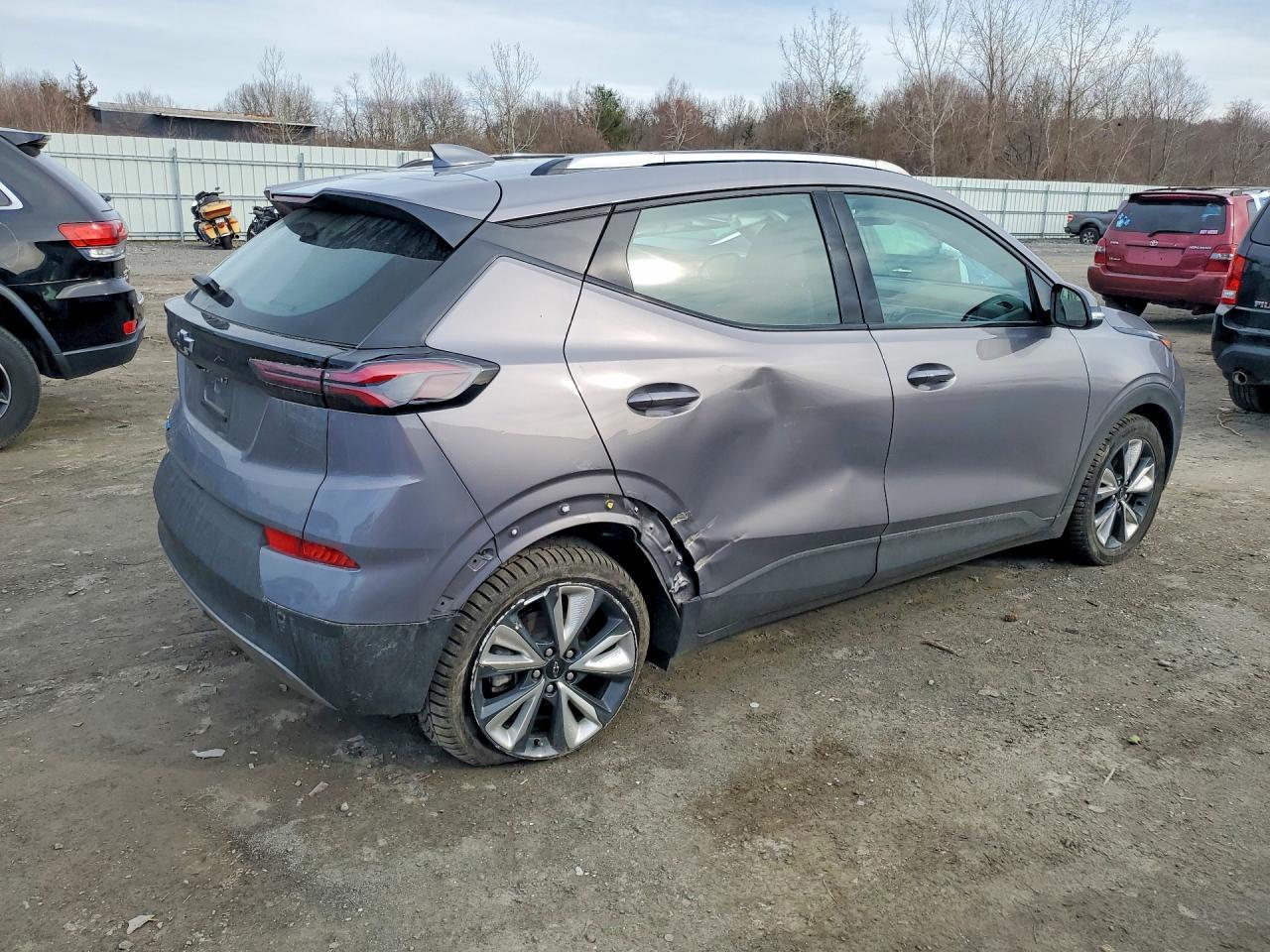2023 Chevrolet Bolt Euv Lt - Image 3