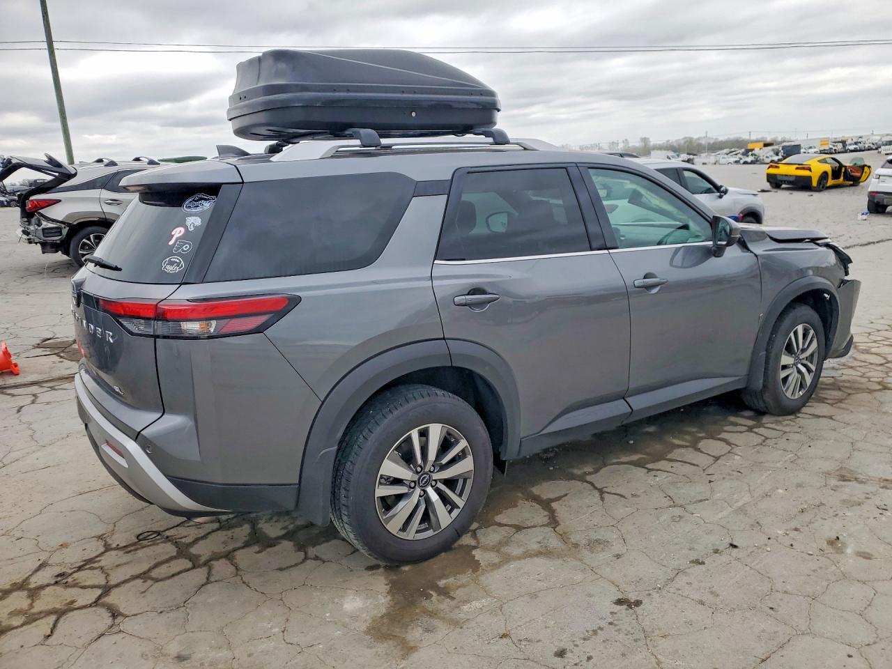 2025 Nissan Pathfinder Sl - Фото 3