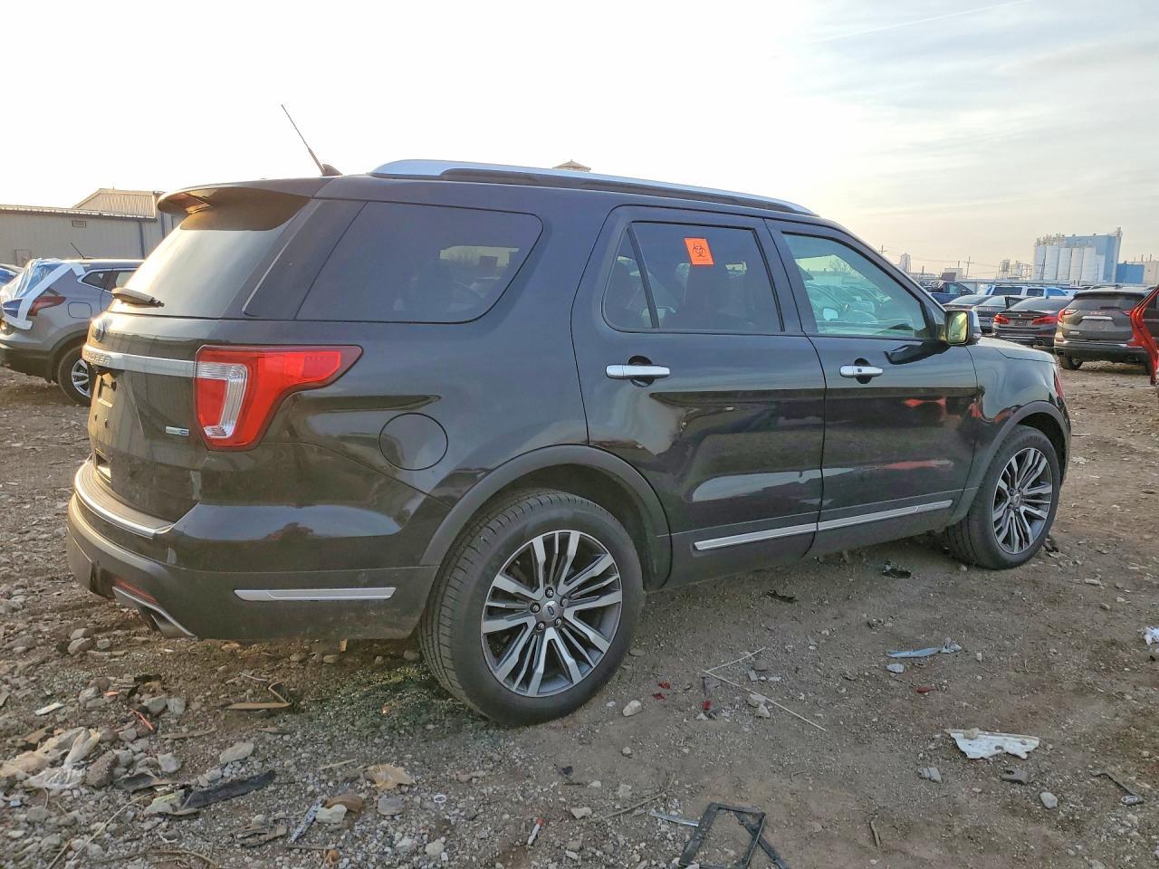 2019 Ford Explorer Platinum - Фото 3