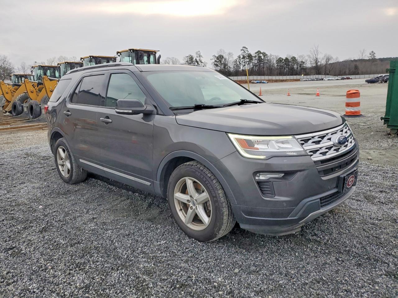 2018 Ford Explorer Xlt - Image 4