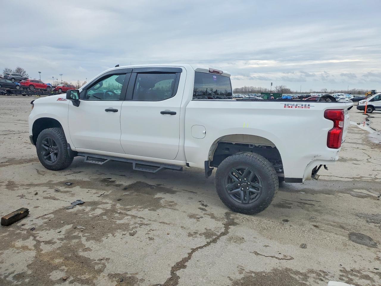 2024 Chevrolet Silverado K1500 Trail Boss Custom - Фото 2