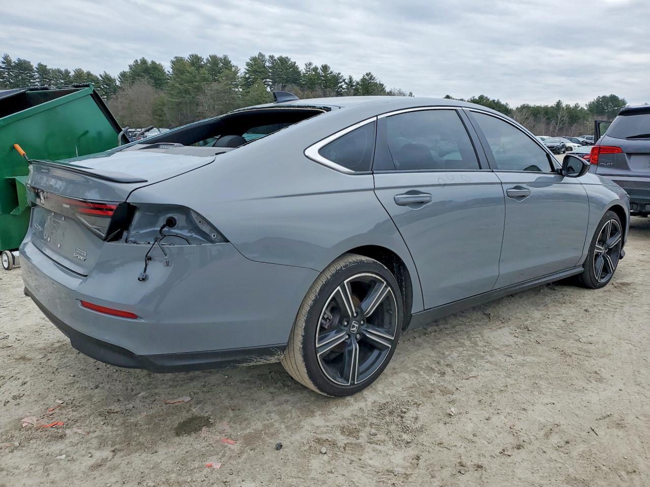 2025 Honda Accord Hybrid Sport - Image 3