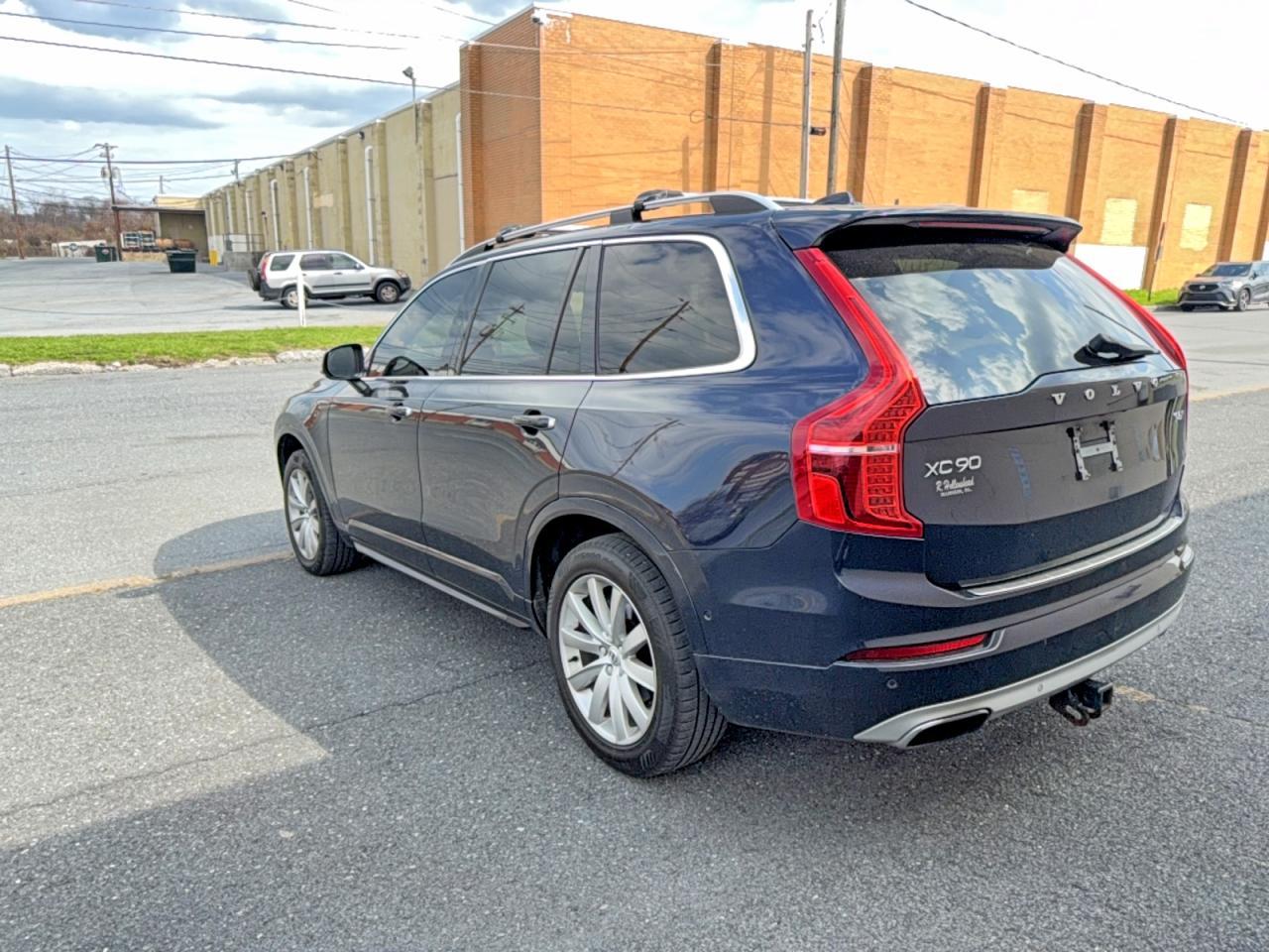 2016 Volvo Xc90 T6 - Image 3