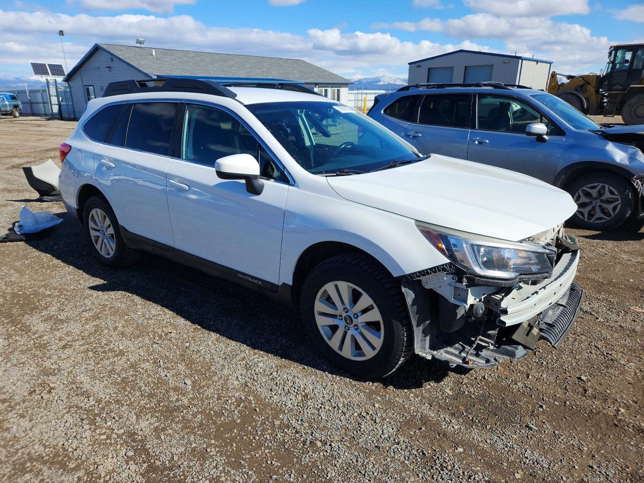 2019 Subaru Outback 2.5I Premium - Фото 4