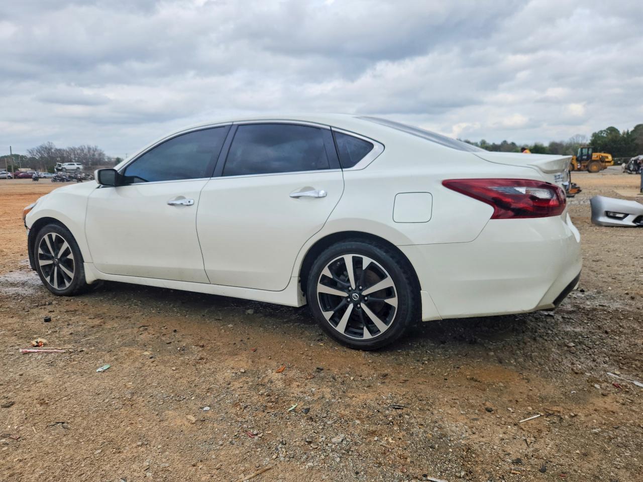 2018 Nissan Altima 2.5 Sr - Фото 2