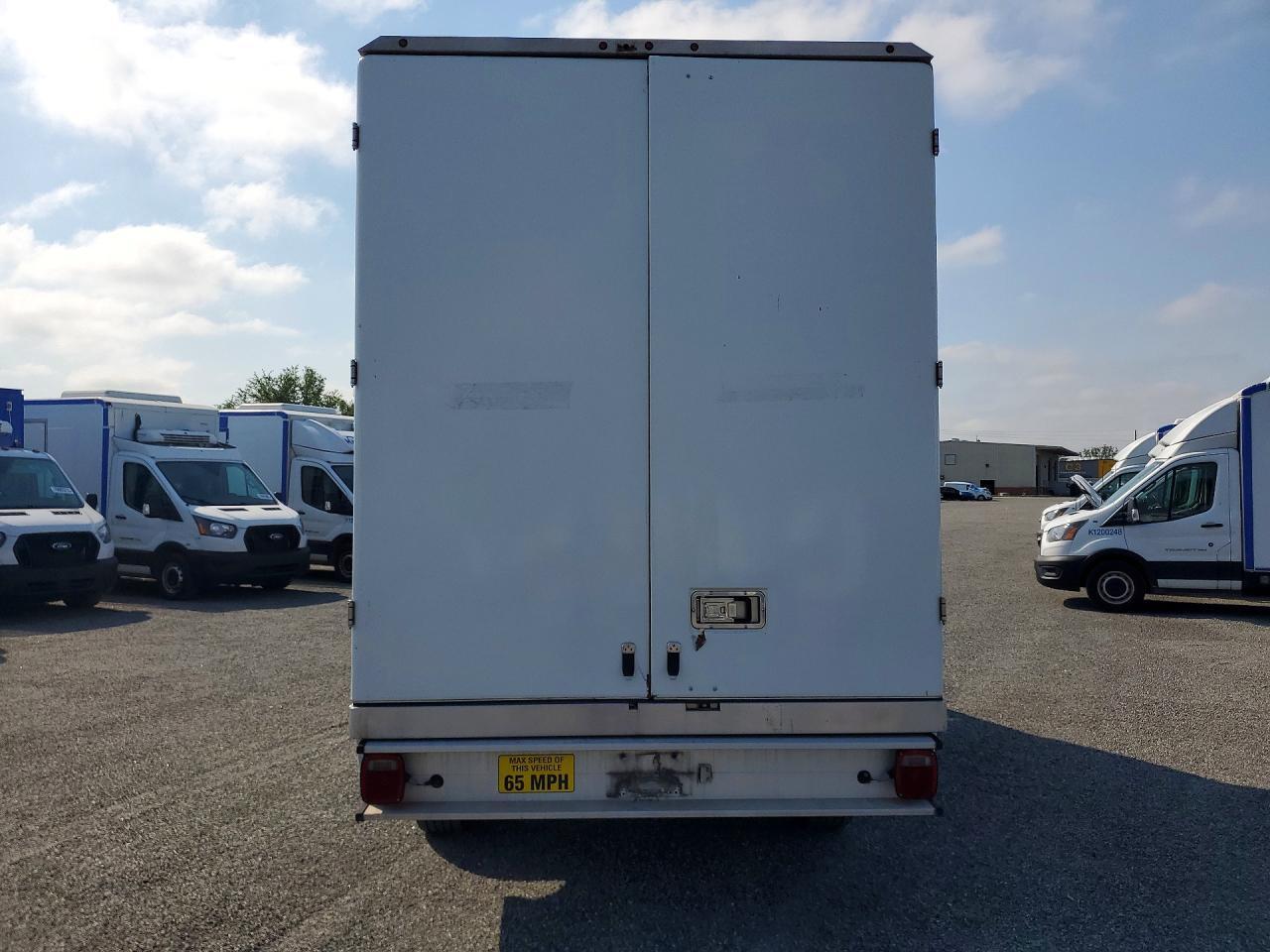 2020 Ford Transit Delivery Truck - Image 6