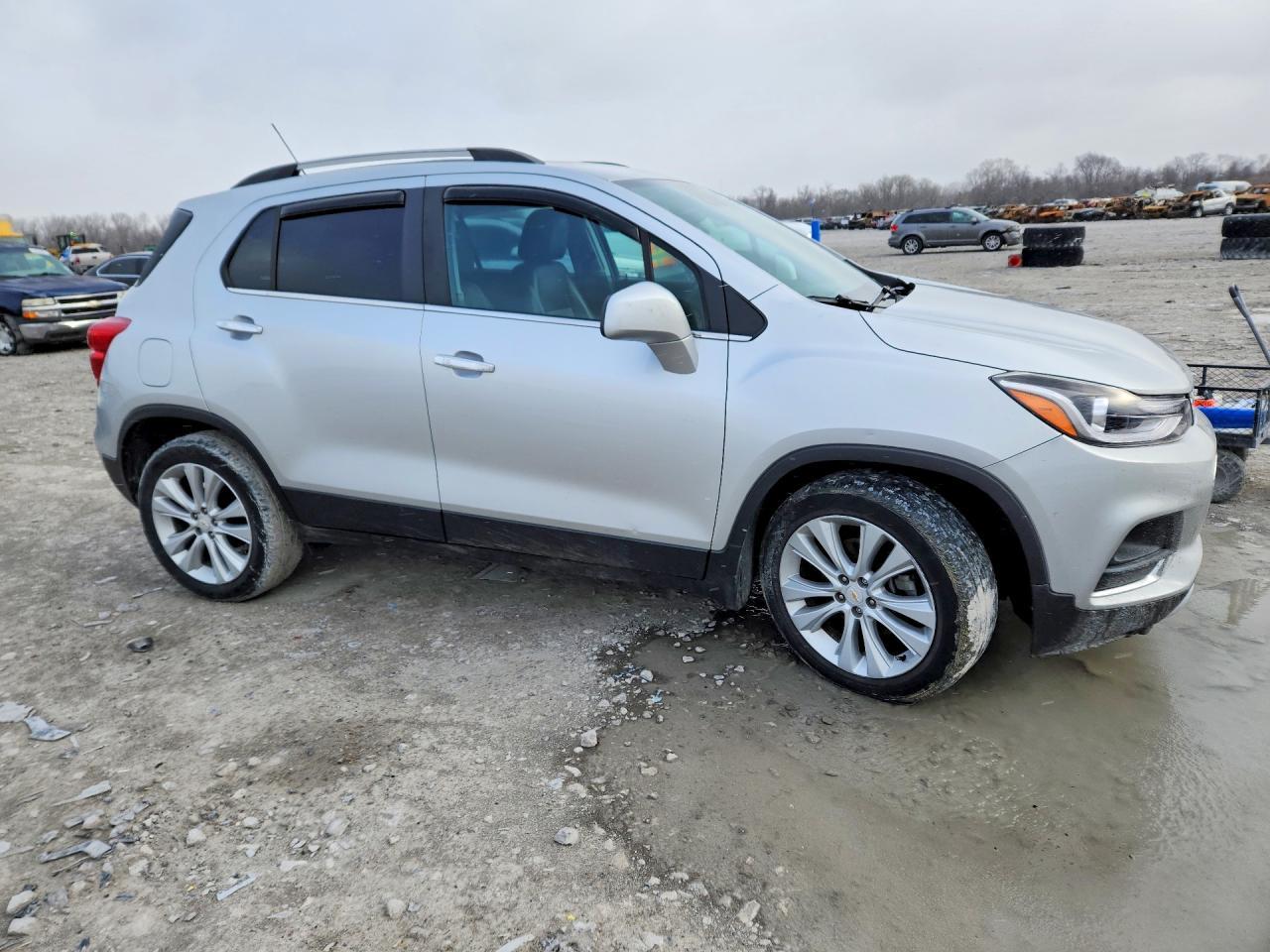 2017 Chevrolet Trax Premier - Image 4