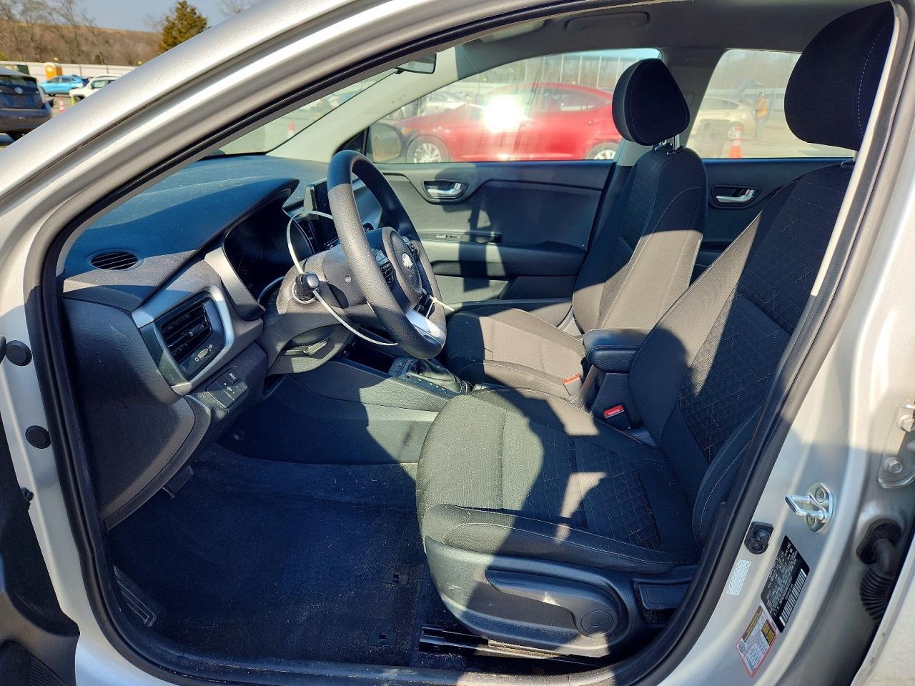 2021 Kia Rio S - Фото 7