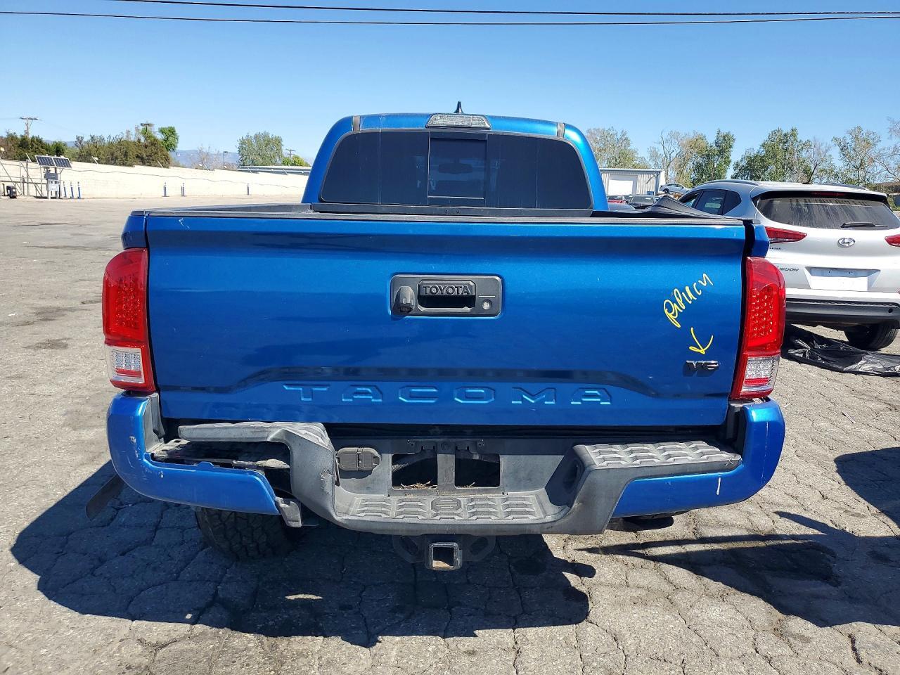 2017 Toyota Tacoma Trd Sport - Фото 6