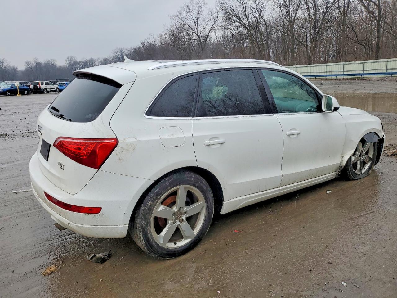 2012 Audi Q5 Premium Plus - Image 3