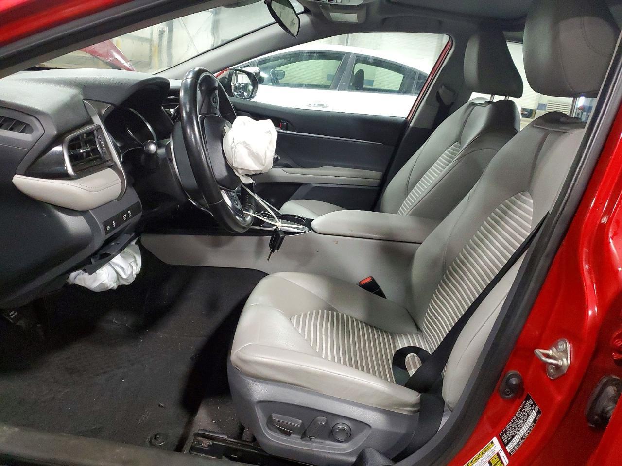 2019 Toyota Camry Se - Фото 7