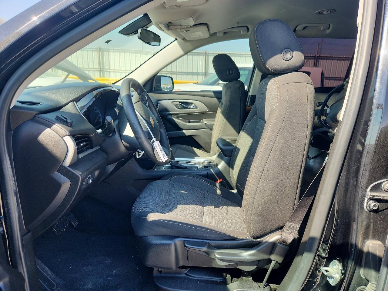 2019 Chevrolet Traverse Ls - Фото 7