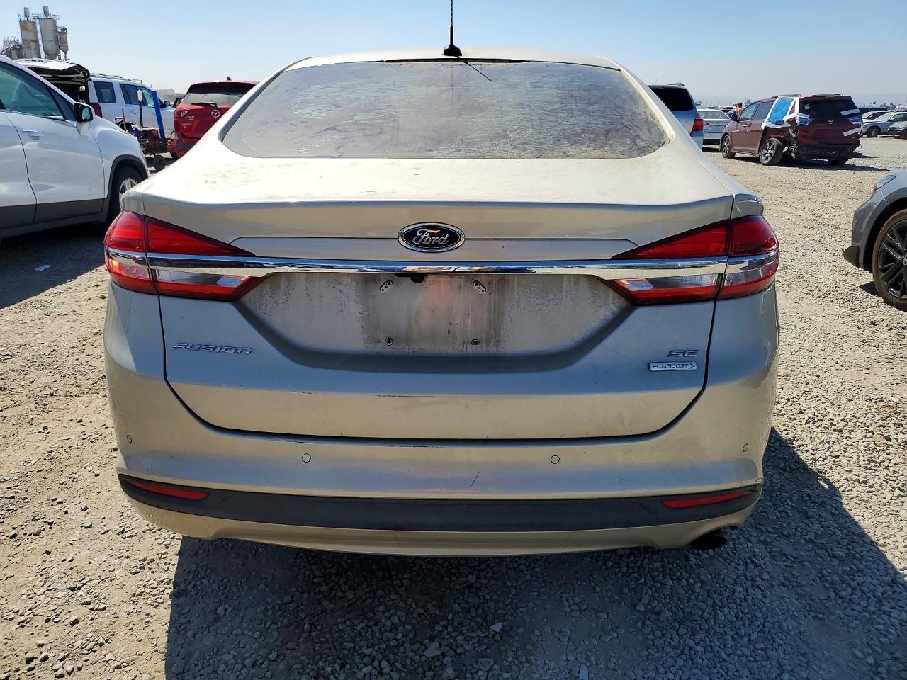 2017 Ford Fusion Se - Image 6