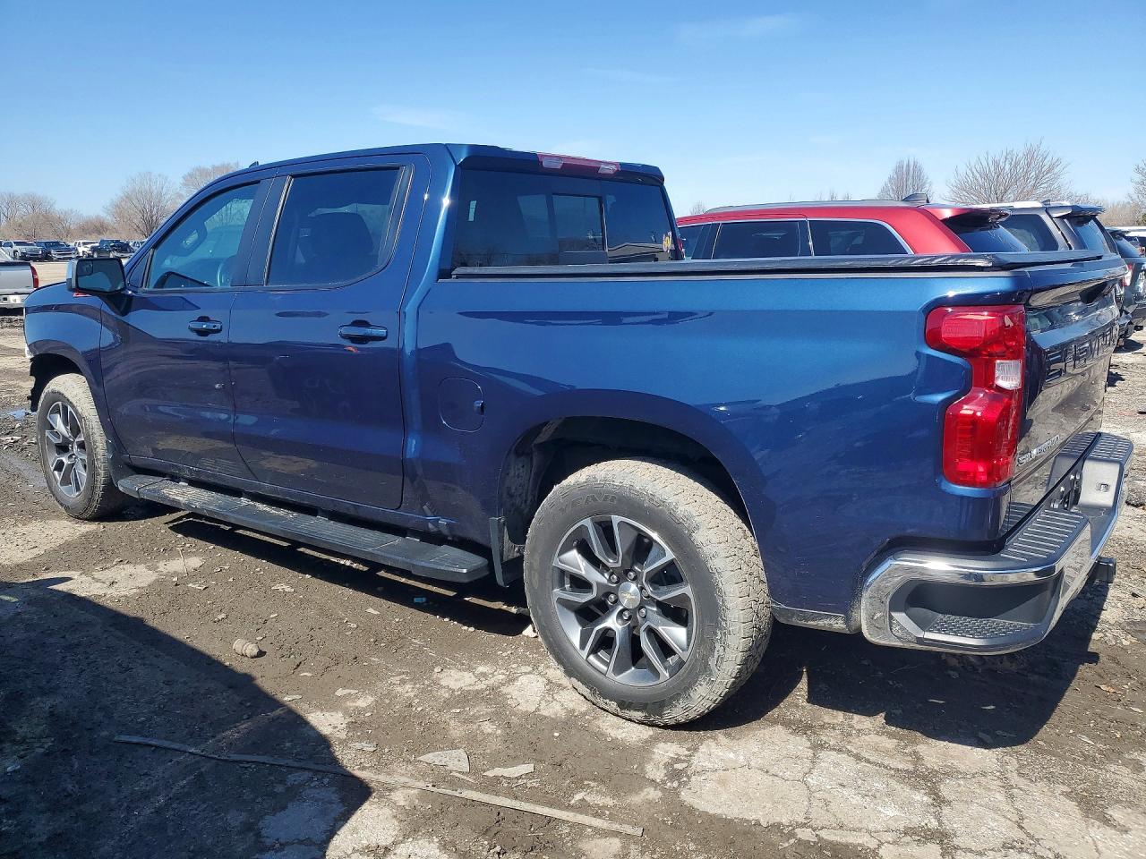 2023 Chevrolet Silverado K1500 Lt - Фото 2