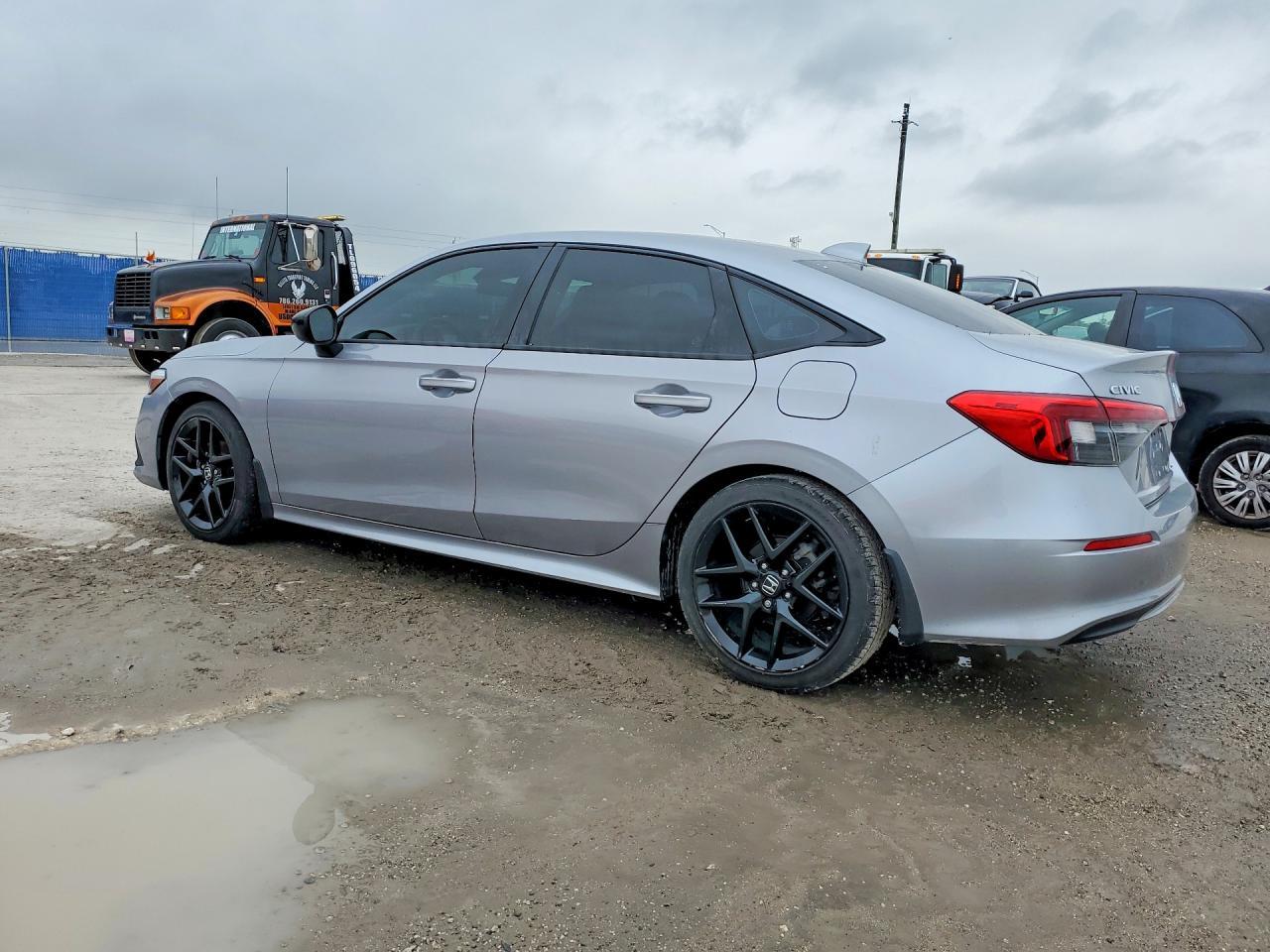 2022 Honda Civic Sport - Фото 2