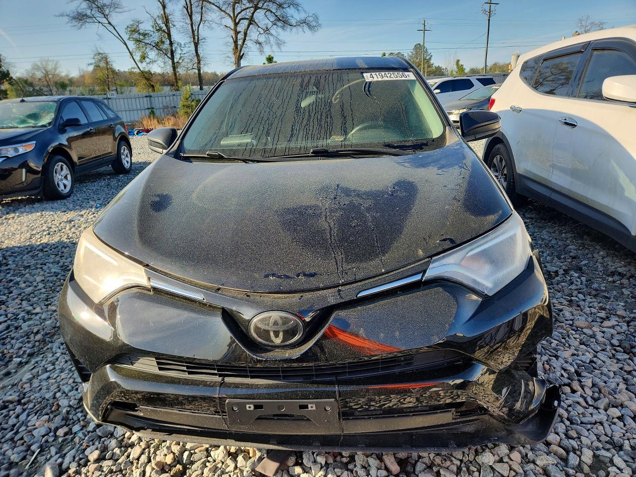2018 Toyota Rav4 Le - Image 5