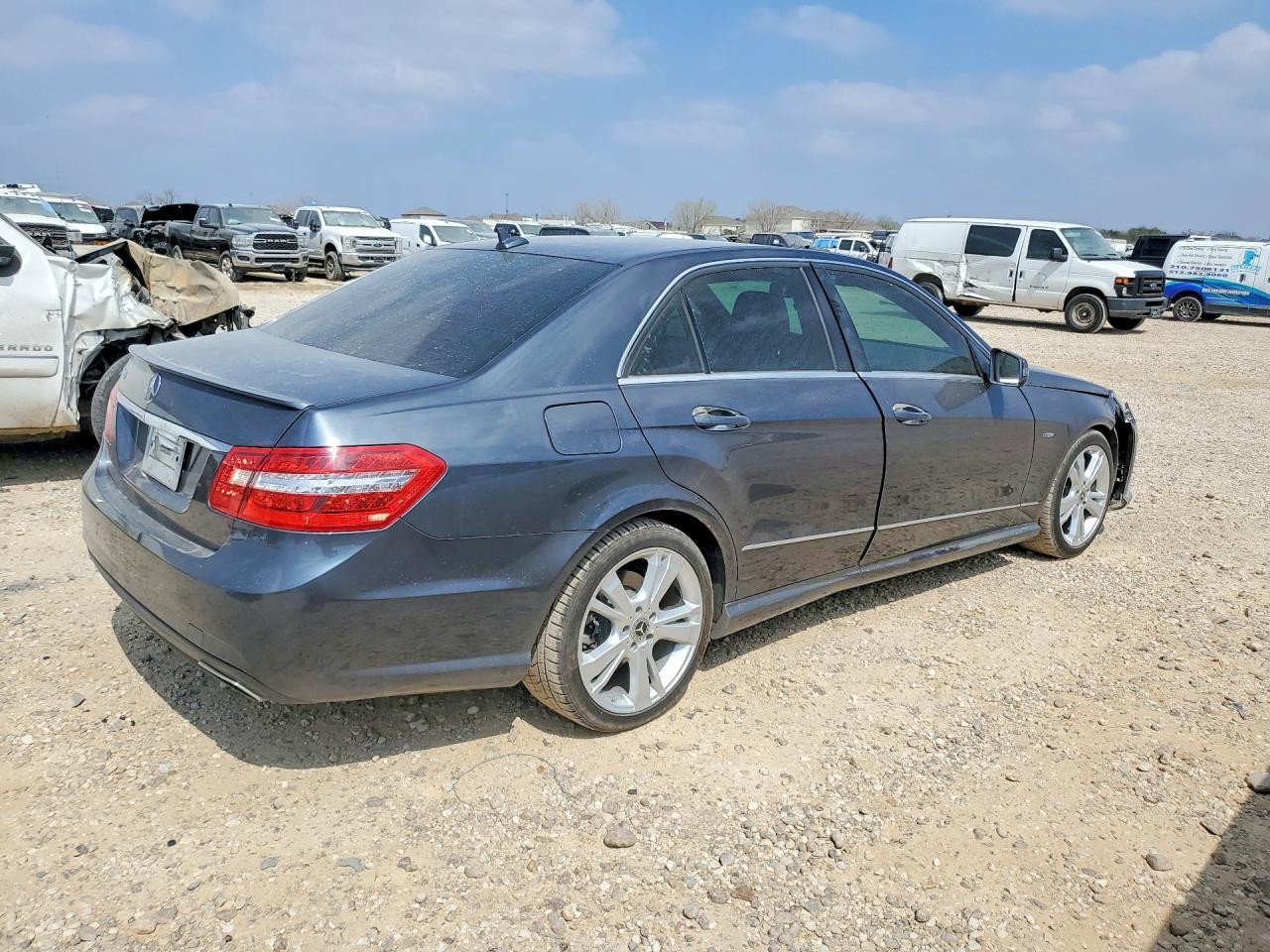 2012 Mercedes-Benz E 350 - Фото 3