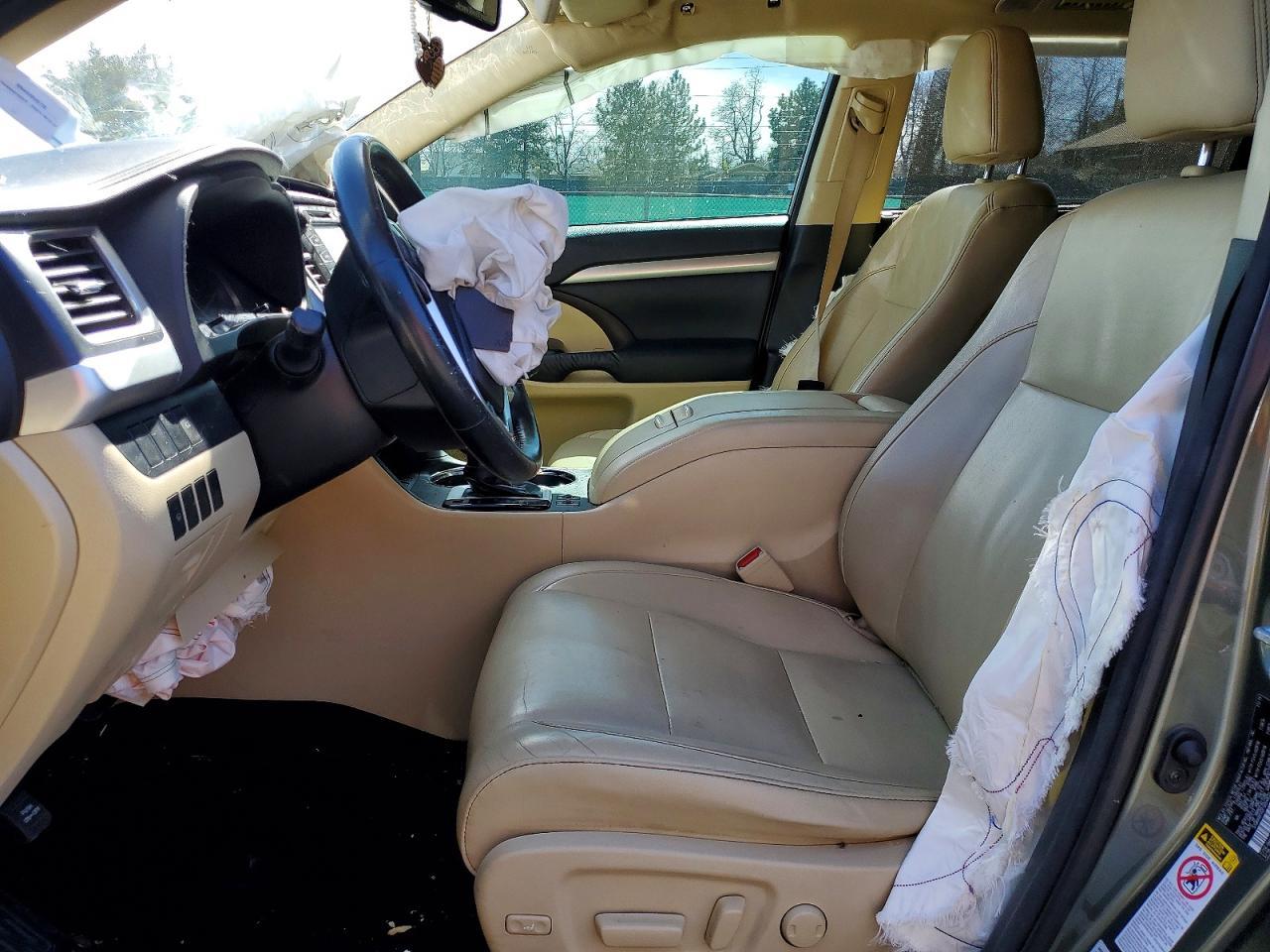 2015 Toyota Highlander Xle - Image 7