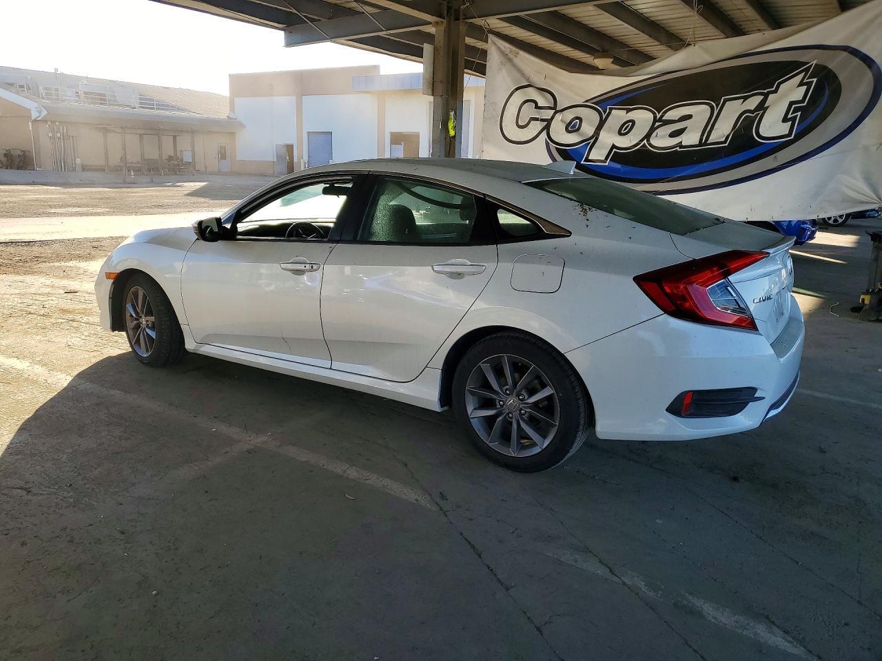 2019 Honda Civic Ex - Image 2